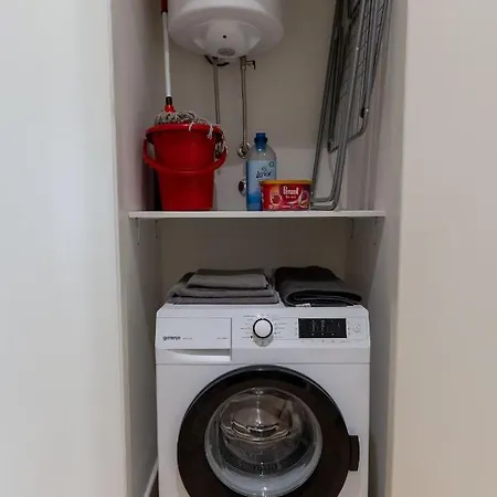 Apartman Lovely - Waterfront - Free Parking *